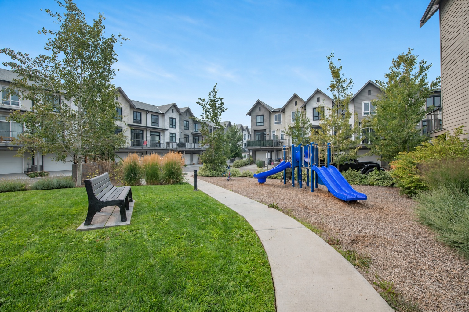 Drysdale Row community playground and landscaped courtyard